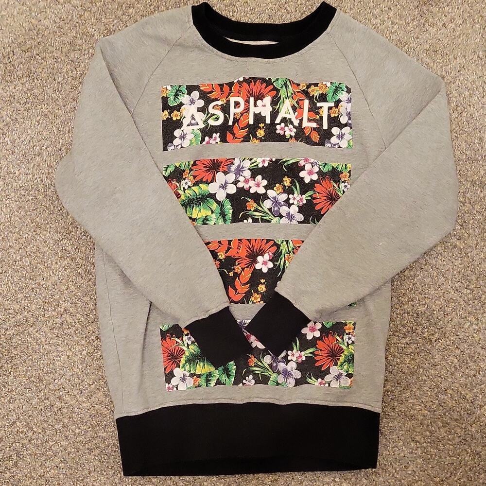 Asphalt Yacht Club Floral Graphic Fleece Sweatshirt Gray Crew Neck S